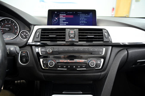 Used 2014 BMW 435i Convertible image 28