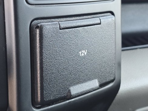 Used 2018 Ford F150 XL w/ XL Power Equipment Group image 8