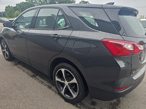 Used 2019 Chevrolet Equinox LS image 8