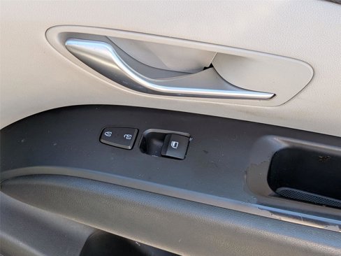 Certified 2022 Hyundai Tucson SE image 34