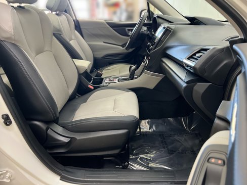 Used 2019 Subaru Forester Limited image 25