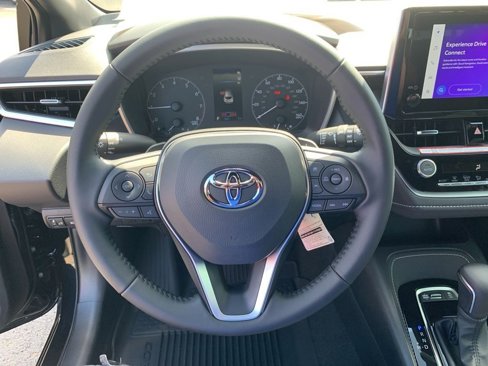 New 2025 Toyota Corolla SE image 25