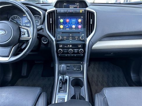 Used 2022 Subaru Ascent Limited w/ Technology Package image 9