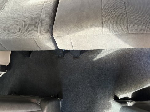 Used 2013 Dodge Grand Caravan SE image 33
