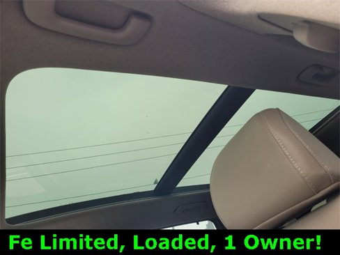 Used 2019 Hyundai Santa Fe Limited image 20