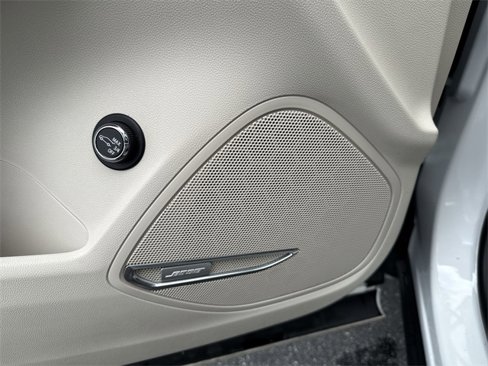 Certified 2021 Buick Envision Avenir image 25