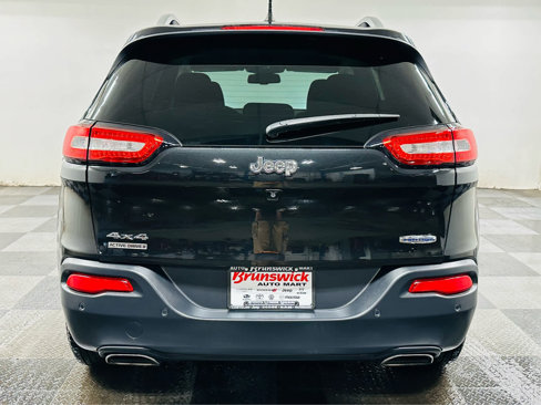 Used 2015 Jeep Cherokee Latitude w/ Comfort/Convenience Group image 5