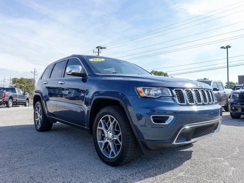 Used 2021 Jeep Grand Cherokee Limited w/ Luxury Group II image 19