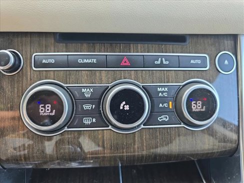 Used 2016 Land Rover Range Rover Sport HSE image 22