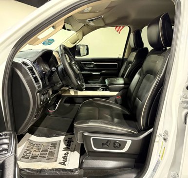 Used 2019 RAM 1500 Laramie image 12