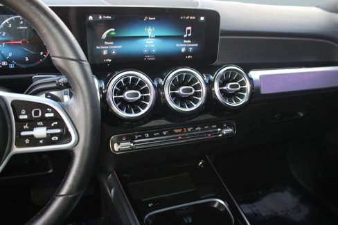 Certified 2021 Mercedes-Benz GLB 250 image 21