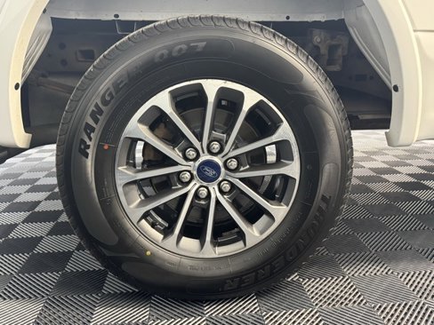 Used 2019 Ford F150 XLT w/ Equipment Group 302A Luxury image 36