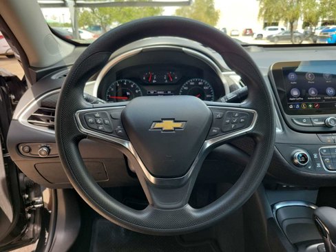 Used 2024 Chevrolet Malibu LT image 15