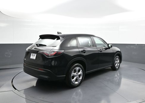 Certified 2023 Honda HR-V LX image 6