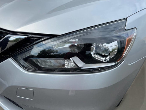 Used 2016 Nissan Sentra SR image 12