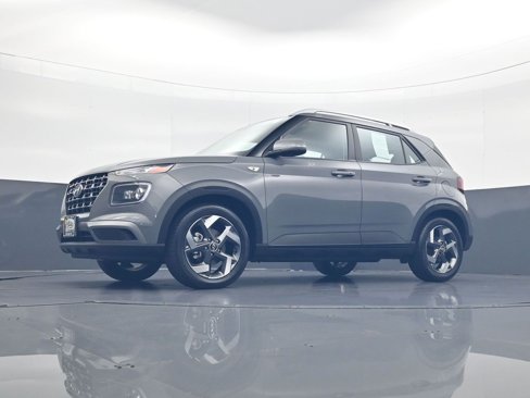 Certified 2021 Hyundai Venue SEL w/ Premium Package image 21