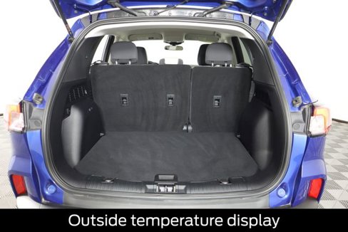 Used 2022 Ford Escape SE image 56