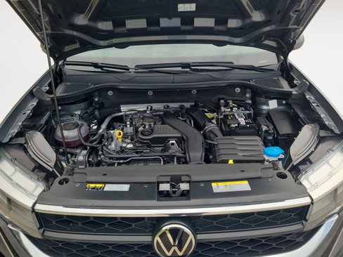 Used 2022 Volkswagen Taos SE image 30
