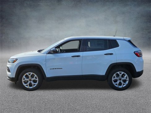 New 2025 Jeep Compass Sport image 7