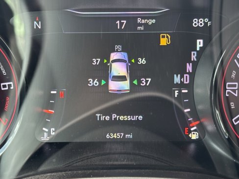 Used 2022 Dodge Challenger SXT w/ Blacktop Package image 8