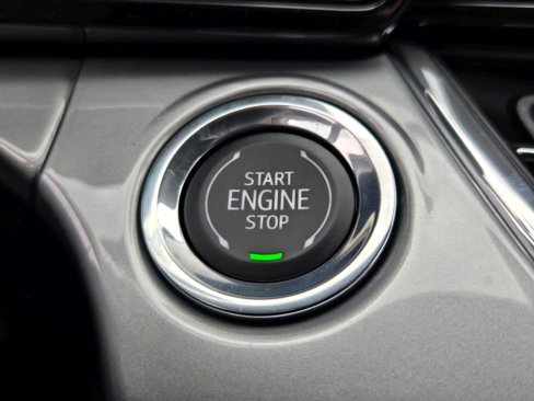New 2025 Chevrolet Trax LT w/ Driver Confidence Package image 20