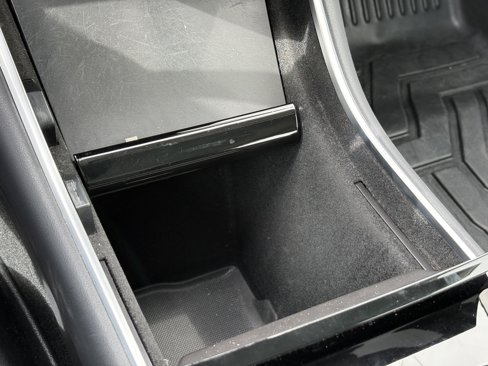 Used 2018 Tesla Model 3 Long Range image 24