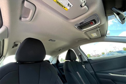Used 2023 Hyundai Elantra Blue w/ Cargo Package image 15