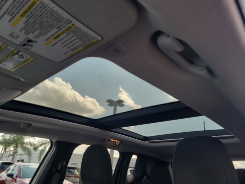 Used 2019 Jeep Renegade Altitude w/ Quick Order Package 2XM image 18