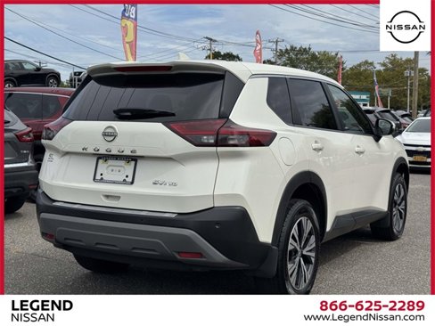 Used 2023 Nissan Rogue SV image 6