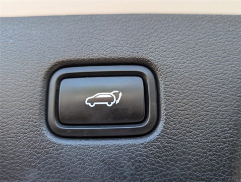 Used 2020 Hyundai Palisade Limited image 14