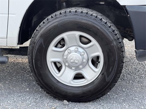 Used 2017 RAM 3500 Tradesman image 24