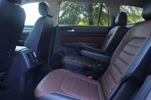 Used 2021 Volkswagen Atlas SEL Premium image 17
