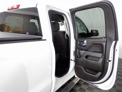 Used 2018 Chevrolet Silverado 1500 LT image 26
