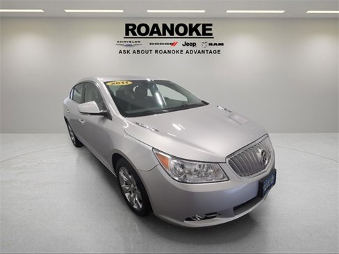 Used 2011 Buick LaCrosse CXL image 11