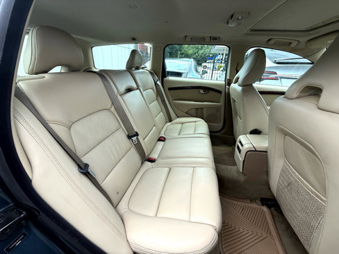 Used 2008 Volvo XC70 3.2 image 37