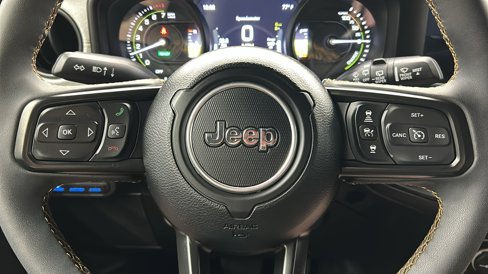 Used 2024 Jeep Wrangler Unlimited w/ Convenience Group image 28