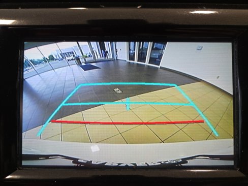 Used 2020 Toyota Camry SE image 26