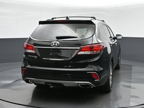 Used 2019 Hyundai Santa Fe XL SE image 6