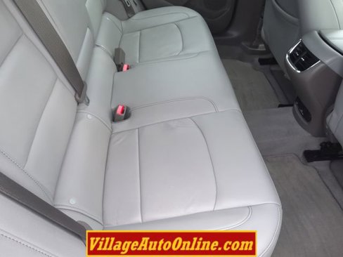 Used 2017 Chevrolet Malibu LT w/ Leather Package image 34