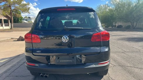 Used 2013 Volkswagen Tiguan SE image 3