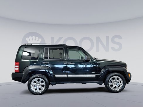 Used 2012 Jeep Liberty Sport image 8