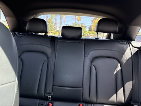 Used 2018 Audi Q3 2.0T Premium image 16