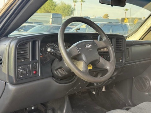 Used 2005 Chevrolet Silverado 2500 W/T image 18