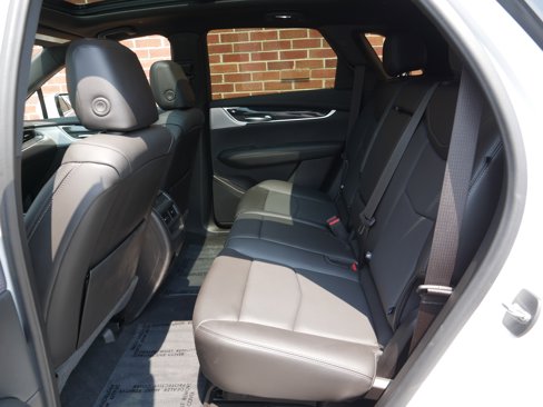 Certified 2022 Cadillac XT5 Premium Luxury w/ LPO, Floor Liner Package image 10