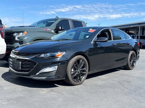 Used 2021 Chevrolet Malibu LT w/ Midnight Edition image 2