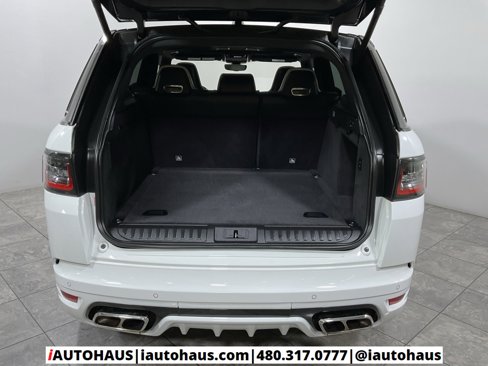 Used 2021 Land Rover Range Rover Sport SVR image 10