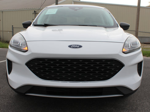 Used 2022 Ford Escape SE image 12