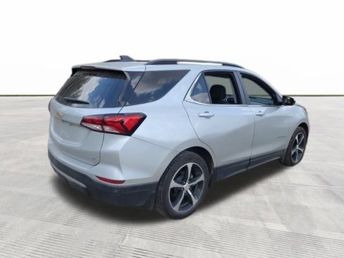 Used 2022 Chevrolet Equinox LT image 8