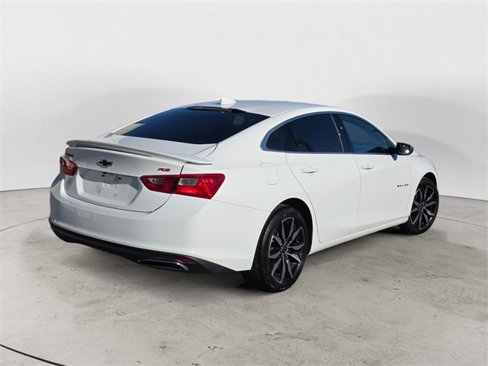Used 2020 Chevrolet Malibu RS w/ LPO, Convenience Package 1 image 5