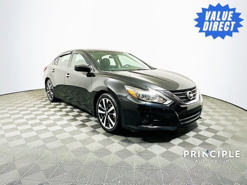 Used 2017 Nissan Altima 2.5 SR image 1